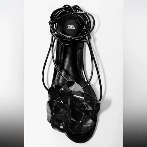 Zara maxi flower lace up patent leather flat sandals